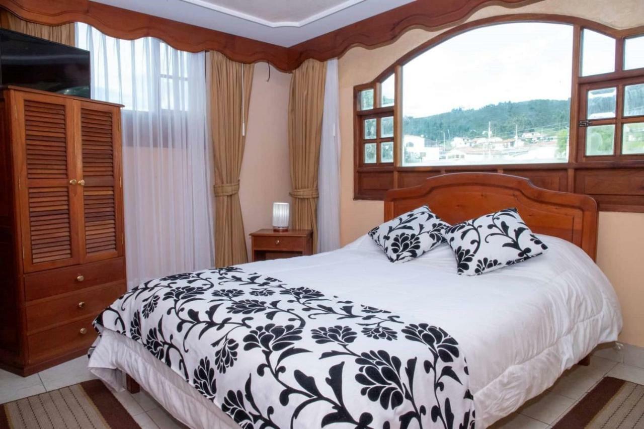 Hotel El Dorado Ґуатавіта Екстер'єр фото